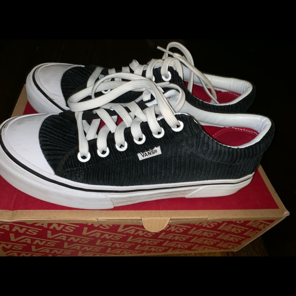 Vans Corduroy Style 29